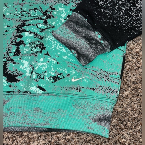 Nike ACG Therma Fit oversized All over print fleece crewneck ‘Light Menta’ NWT. - Picture 11 of 12